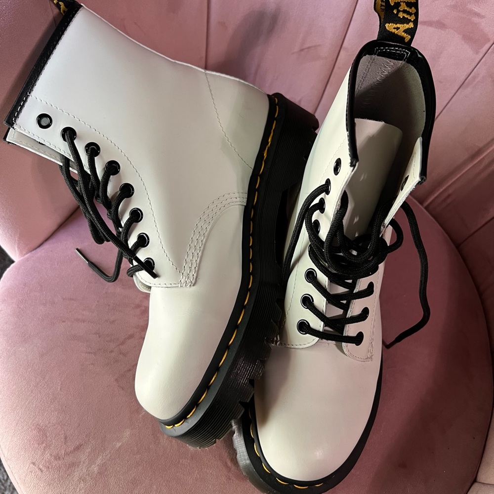 Dr martens white bex boots
